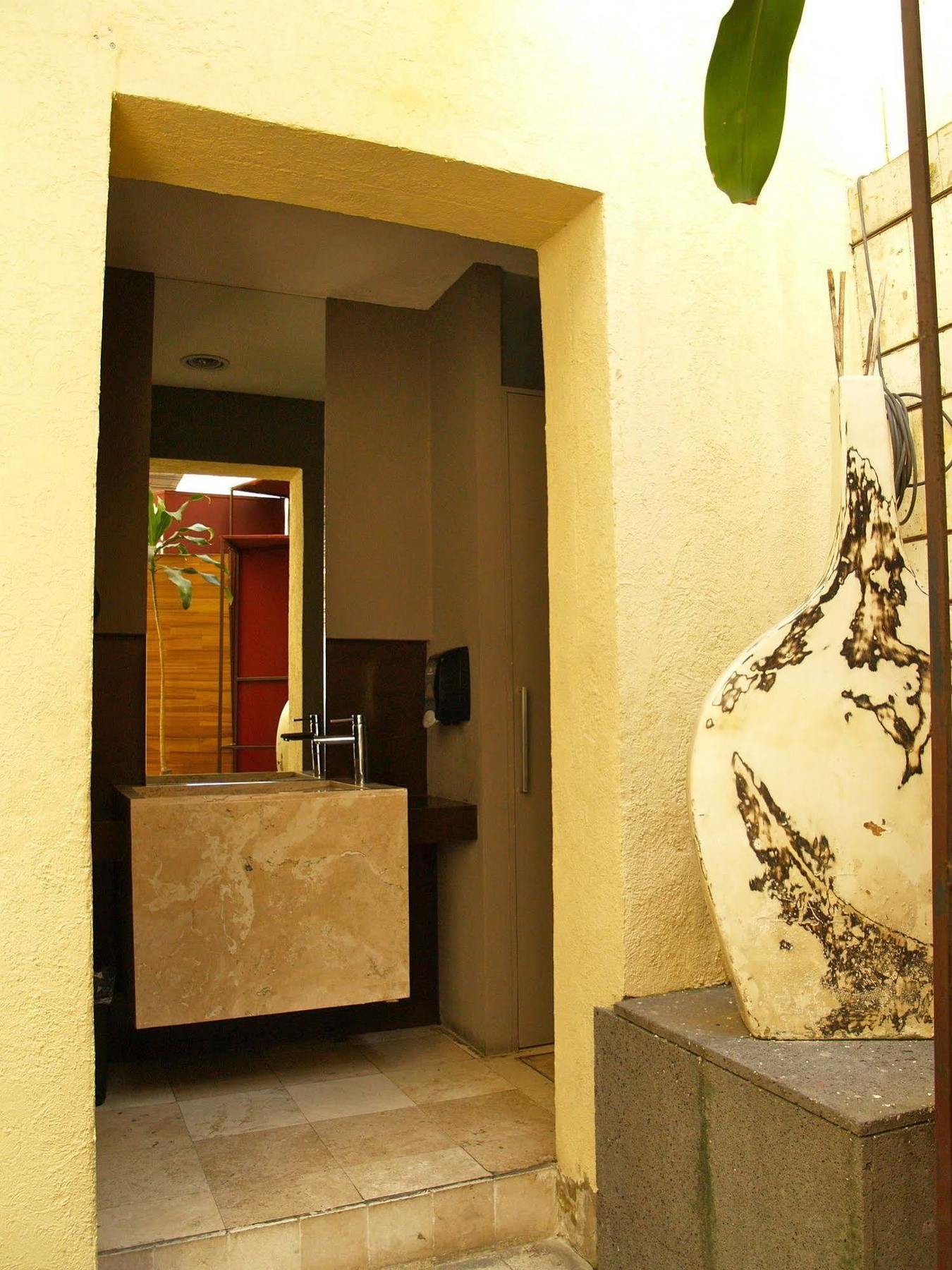 & Galeria Hotel Morelia